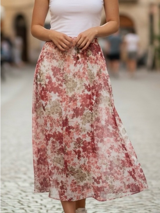 Laura Scott Dresses & Skirts - Laura Scott A-Line Skirt with Red and Green Floral Design